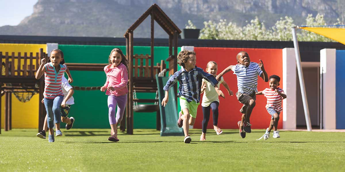 Césped artificial para parques infantiles