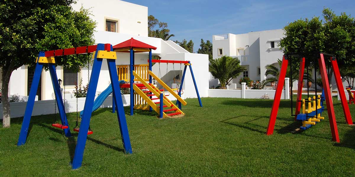 playground grass